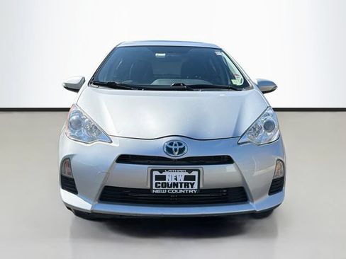Used 2012 Toyota Prius C Three FWD image 2