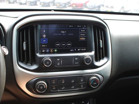 Used 2019 Chevrolet Colorado LT w/ LT Convenience Package AWD/4WD image 14