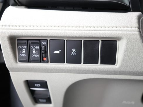 New 2026 Honda Odyssey EX-L image 18