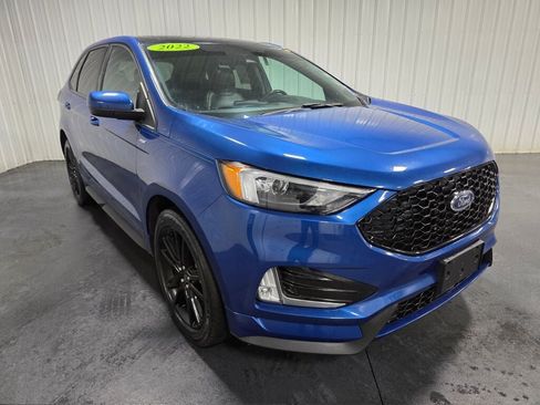Used 2022 Ford Edge ST-Line w/ Class II Trailer Tow Package AWD/4WD image 2