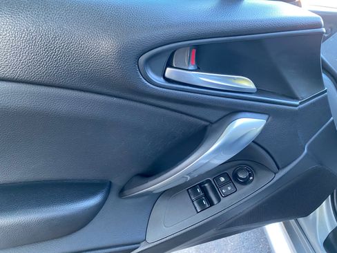 Used 2020 FIAT 124 Spider Urbana Edition Convertible *Lt image 24