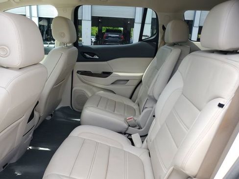 Used 2020 GMC Acadia Denali w/ LPO, Floor Liner Package FWD image 10