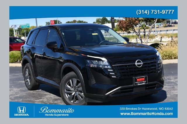 Used 2026 Nissan Pathfinder S AWD/4WD image 1