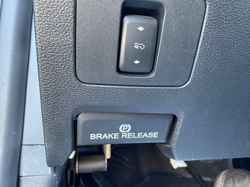 Used 2021 Ford F250 Lariat AWD/4WD image 18