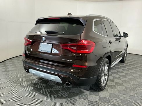 Used 2019 BMW X3 sDrive30i w/ Convenience Package RWD image 5