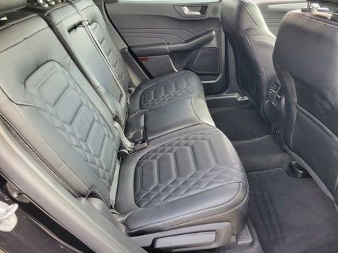 Used 2024 Ford Escape SE w/ PHEV Premium Package image 14