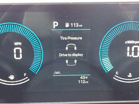 Certified 2025 Hyundai Santa Cruz SEL image 13