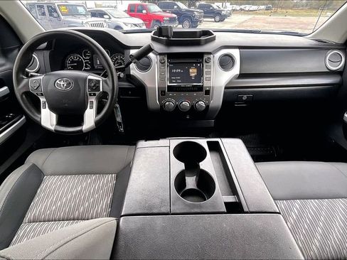 Used 2019 Toyota Tundra SR5 image 7