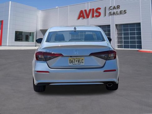 Used 2025 Honda Civic Sport image 7