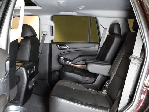 Used 2020 Chevrolet Tahoe Premier AWD/4WD image 27