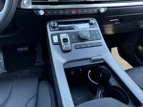 New 2025 Hyundai Palisade Calligraphy image 13