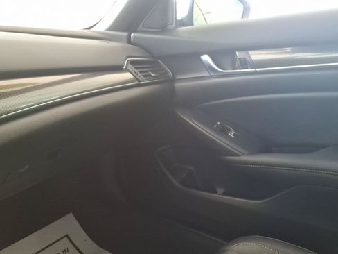 Certified 2020 Honda Accord Sport image 28