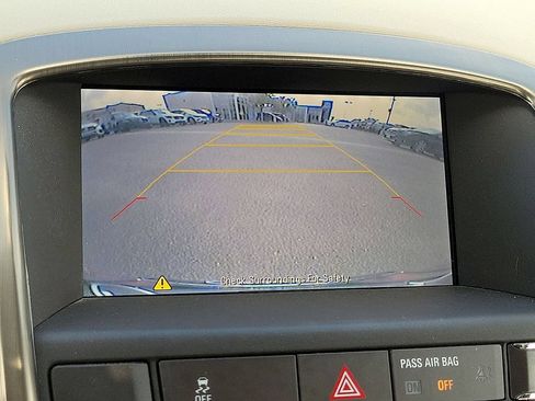 Used 2017 Buick Verano Leather w/ Experience Buick Package FWD image 18