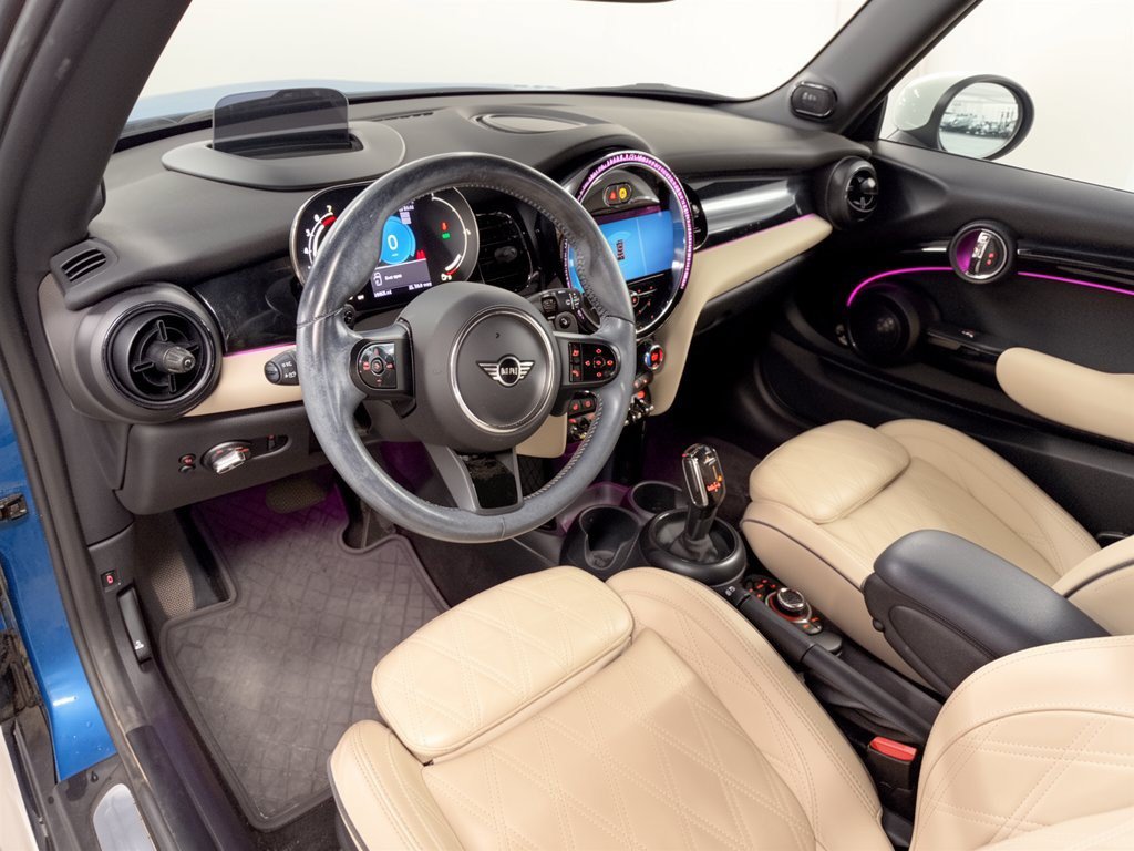 Used 2024 MINI Cooper S FWD image 4
