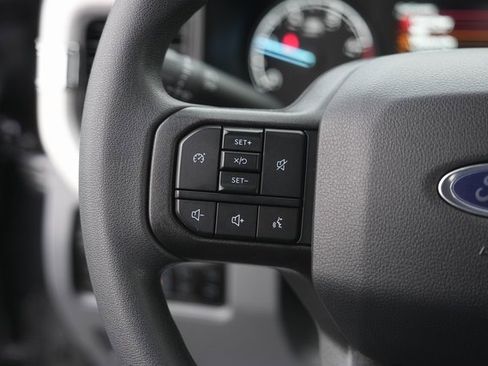 Used 2025 Ford F350 XLT w/ 360-Degree Camera Package image 22