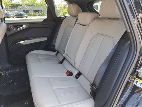 Used 2023 Audi Q4 e-tron Premium Plus w/ Premium Plus AWD/4WD image 15