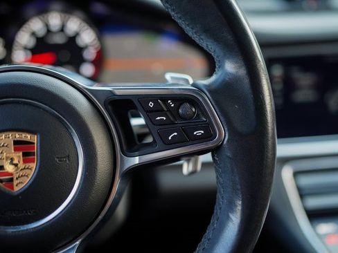 Used 2018 Porsche Panamera 4 image 29