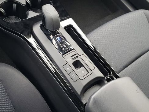 New 2026 Toyota Prius LE image 21