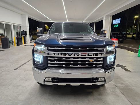 Used 2020 Chevrolet Silverado 2500 LTZ w/ LTZ Premium Package AWD/4WD image 8