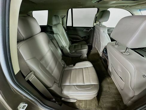 Used 2015 GMC Yukon Denali w/ Open Road Package AWD/4WD image 37