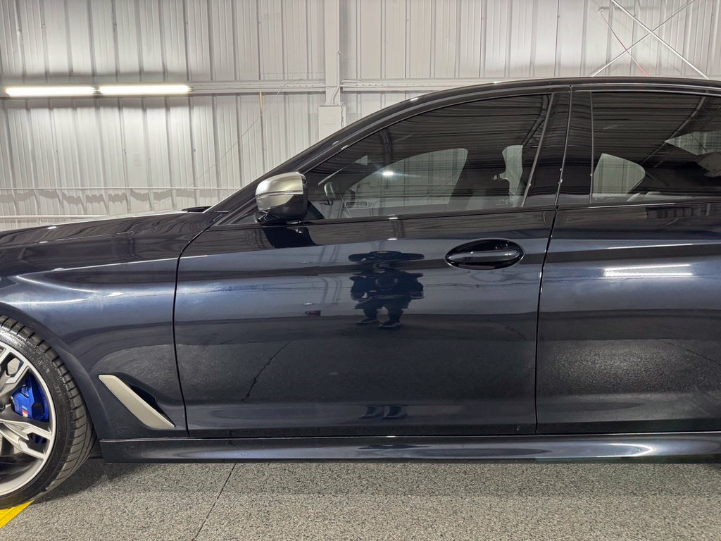 Used 2023 BMW M550i xDrive AWD/4WD image 17