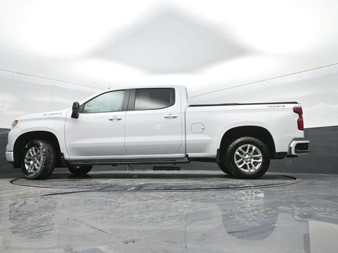 Used 2025 Chevrolet Silverado 1500 RST w/ Convenience Package II image 37