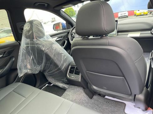 Used 2023 VinFast VF 8 Plus image 70