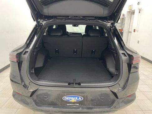 New 2026 Chevrolet Equinox EV LT image 12