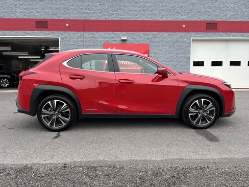 Used 2020 Lexus UX 250h w/ Premium Package AWD/4WD image 2
