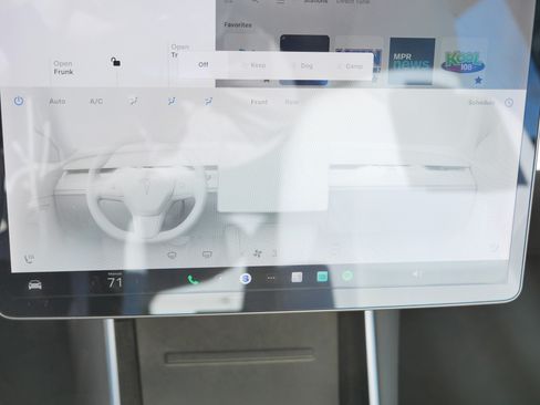 Used 2019 Tesla Model 3 Long Range image 23