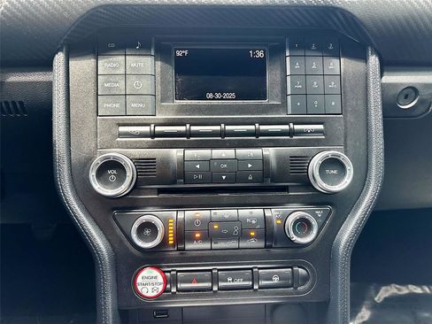 Used 2017 Ford Mustang Coupe image 15