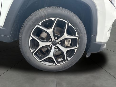 Used 2025 Jeep Compass Limited AWD/4WD image 61
