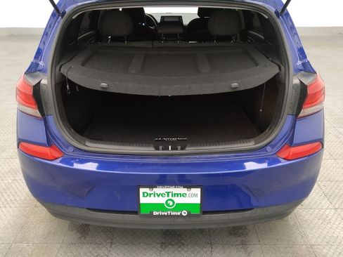 Used 2019 Hyundai Elantra GT image 29