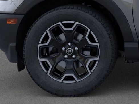 Used 2025 Ford Bronco Sport Outer Banks w/ Outer Banks Tech Package+ AWD/4WD image 21