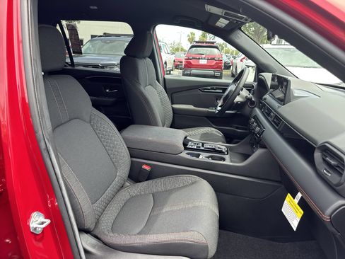 New 2026 Honda Pilot Sport image 16