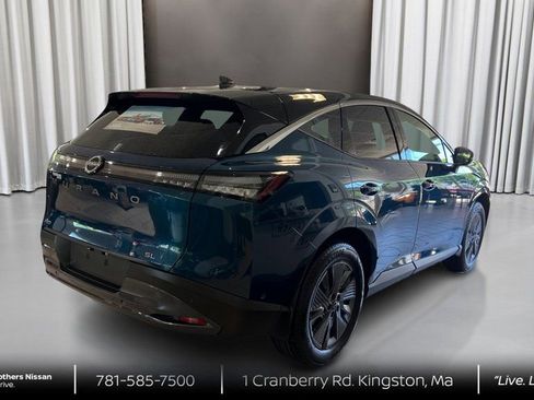 New 2025 Nissan Murano SL image 4