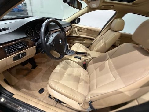 Used 2011 BMW 328i xDrive Sedan image 23