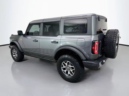 Used 2022 Ford Bronco Badlands AWD/4WD image 5