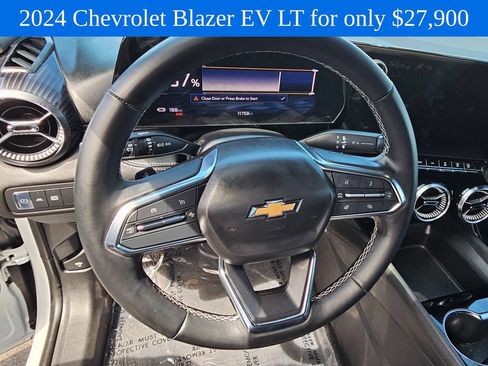 Used 2024 Chevrolet Blazer EV LT AWD/4WD image 26