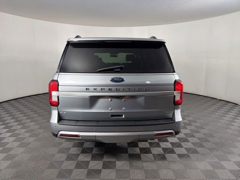 Used 2024 Ford Expedition Max XLT RWD image 9