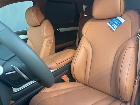 New 2026 Genesis GV80 2.5T Prestige AWD/4WD image 16
