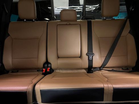 Used 2024 Ford F250 Lariat w/ Lariat Ultimate Package AWD/4WD image 12