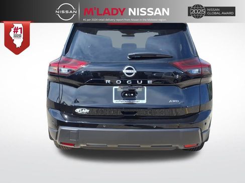 New 2026 Nissan Rogue SV w/ SV Premium Package image 6