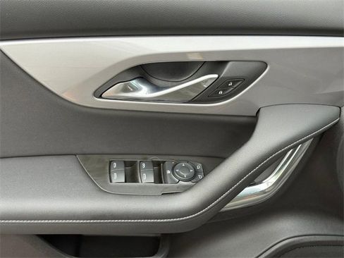 Used 2023 Chevrolet Blazer LT w/ Convenience Package image 15