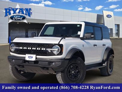Certified 2025 Ford Bronco Outer Banks w/ Sasquatch Package
