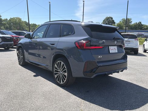 Used 2025 BMW X1 xDrive28i w/ Premium Package AWD/4WD image 3