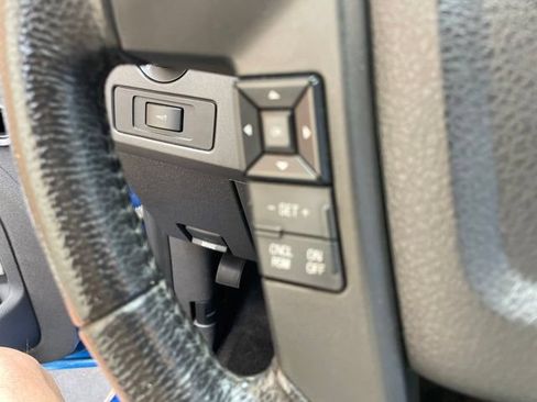 Used 2014 Ford F150 XLT w/ Equipment Group 302A Luxury AWD/4WD image 32