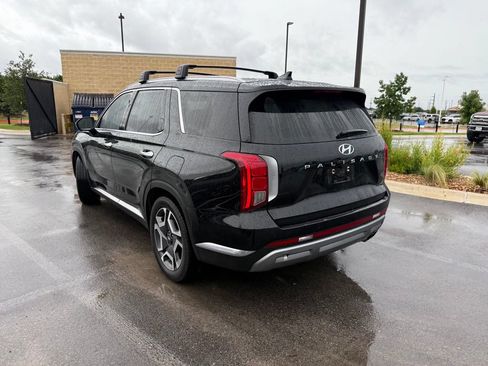 Used 2023 Hyundai Palisade Limited FWD image 6