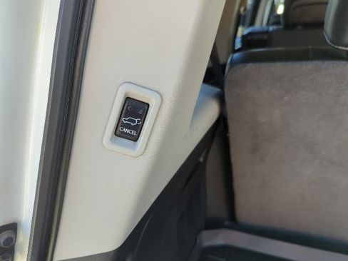 Used 2014 Nissan Armada Platinum w/ 2nd Row Captain Seat Package image 27