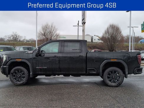 New 2026 GMC Sierra 2500 AT4 image 6